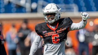 Chau Smith-Wade Draft Networking Interview: How He Became A Better Player (Interviews). Photo by Vasha Hunt-USA TODAY Sports