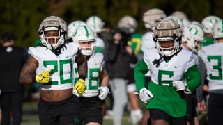 5 Potential College Football Breakout Players (CFB). Photo by Ben Lonergan/The Register-Guard / USA TODAY NETWORK