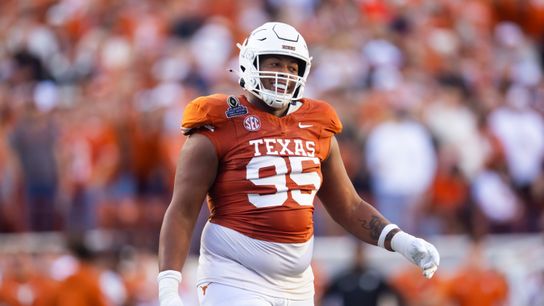 Alfred Collins NFL Draft Interview: Locker Room Guy (Interviews)